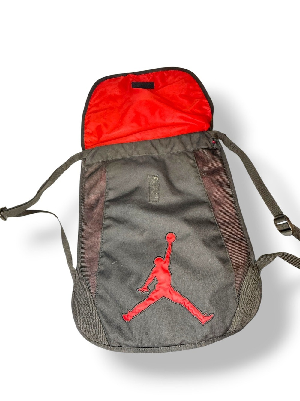 Jordan Brand Cinch Drawstring Backpack Gym Sack Black Red Vintage - Picture 6 of 7